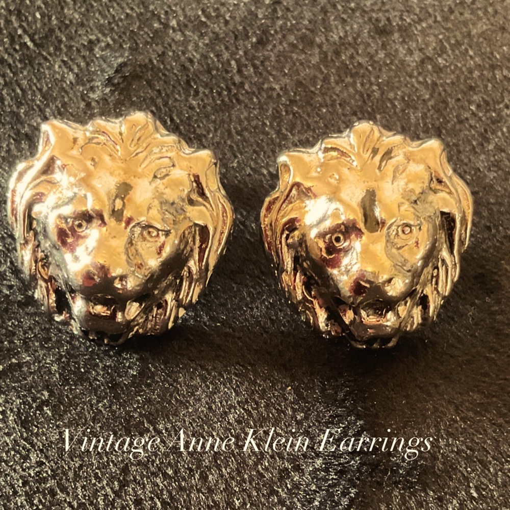 #103 Vintage Anne Klein Lion Head Earrings